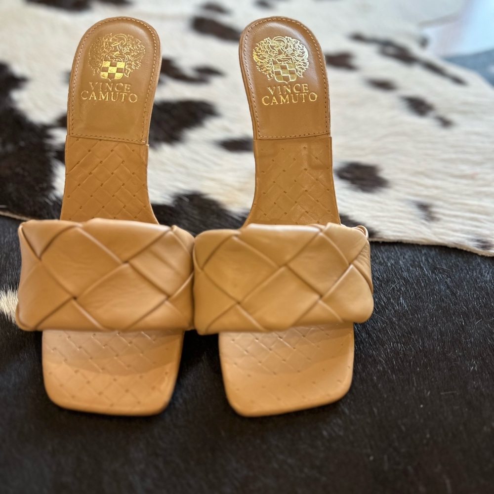 Vince Camuto Tan Women's Sandals